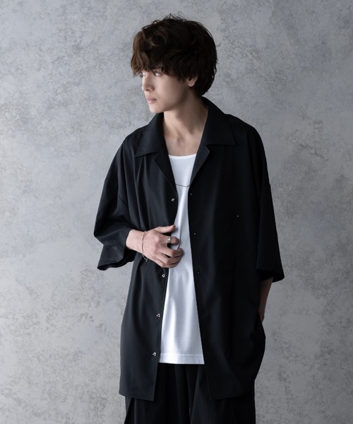 KUUUPY（クーピー）の「Button Stud Open Collar Shirt - ギボシオープンカラーシャツ（シャツ/ブラウス・メンズ・ブラック/グレー・SMALL/MEDIUM/LARGE）」の16枚目の写真
