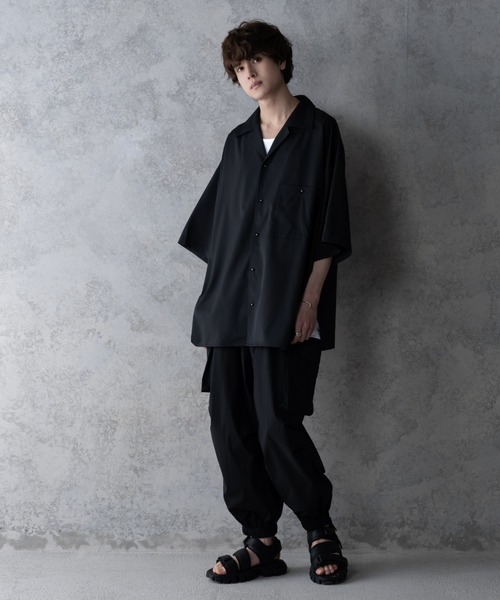 KUUUPY（クーピー）の「Button Stud Open Collar Shirt - ギボシオープンカラーシャツ（シャツ/ブラウス・メンズ・ブラック/グレー・SMALL/MEDIUM/LARGE）」の21枚目の写真
