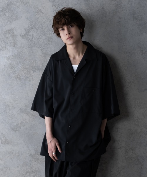 KUUUPY（クーピー）の「Button Stud Open Collar Shirt - ギボシオープンカラーシャツ（シャツ/ブラウス・メンズ・ブラック/グレー・SMALL/MEDIUM/LARGE）」の3枚目の写真