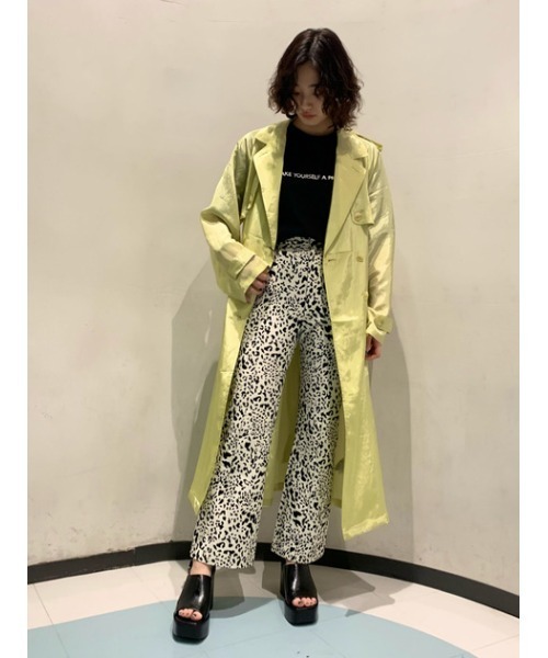 SLY（スライ）の「F LEATHER OIL COVERED SANDAL フェイクレザー サンダル（サンダル・レディース・ブラック/ブラウン・LARGE/MEDIUM/SMALL）」の16枚目の写真