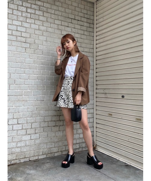 SLY（スライ）の「F LEATHER OIL COVERED SANDAL フェイクレザー サンダル（サンダル・レディース・ブラック/ブラウン・LARGE/MEDIUM/SMALL）」の22枚目の写真