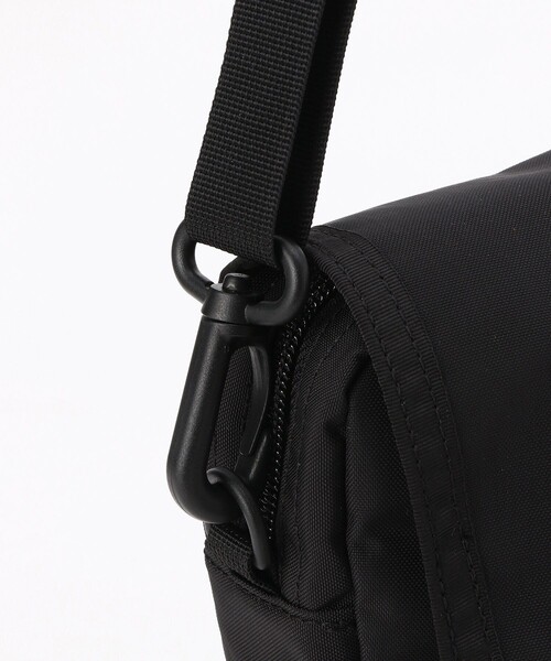 FREAK'S STORE（フリークスストア）の「GREGORY/グレゴリー LAUGHING SHOULDER/ラッフィングショルダー(サコッシュ)（ショルダーバッグ・レディース・ブラック・ONE SIZE）」の7枚目の写真