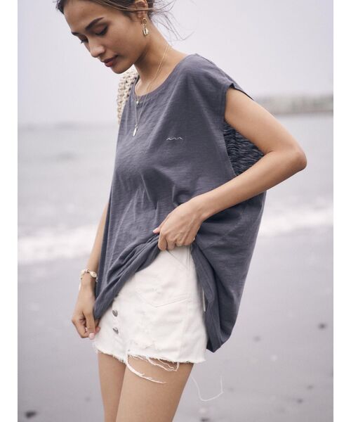 To the sea（トゥーザシー）の「バックスマイルタンクトップ