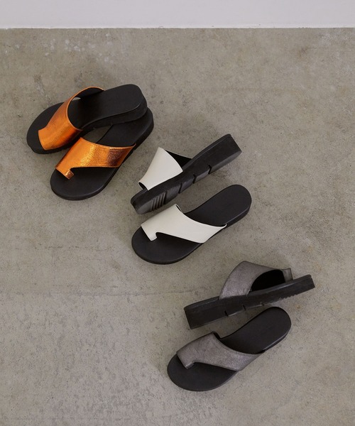 MADEMOISELLE ROPE'（マドモアゼル ロペ）の「【一部WEB限定】プラットフォームトングサンダル（サンダル・レディース・その他1/オレンジ/ブラック/オフホワイト・35.5/36.5/37.5）」の14枚目の写真