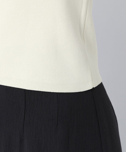 mysty woman（ミスティウーマン）の「スクエアネックニットタンク 956438（タンクトップ・レディース・ブラック/ベージュ/オレンジ/アイボリー・FREE）」の17枚目の写真