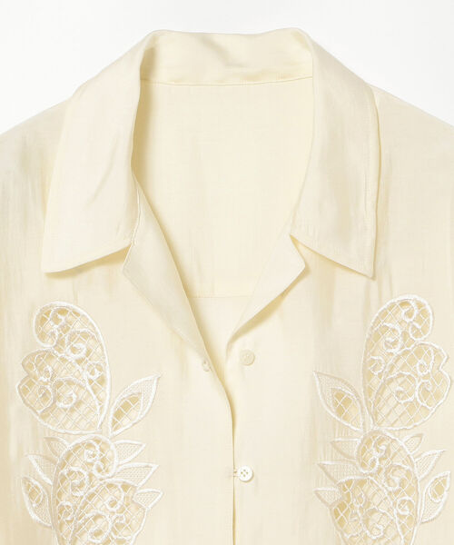 Ray BEAMS（レイビームス）の「Ray BEAMS / カットワーク 刺繍 オープン カラーシャツ（シャツ/ブラウス・レディース・オフホワイト/ミント・ONE SIZE）」の8枚目の写真