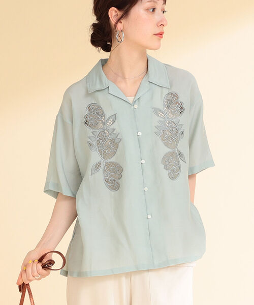 Ray BEAMS（レイビームス）の「Ray BEAMS / カットワーク 刺繍 オープン カラーシャツ（シャツ/ブラウス・レディース・オフホワイト/ミント・ONE SIZE）」の12枚目の写真