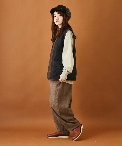 CUBE SUGAR（キューブシュガー）の「ナイロンワッシャー 中綿キルト ミリタリーベスト（ダウンベスト・レディース・ブラック/ベージュ/カーキ/マルチ・M）」の6枚目の写真