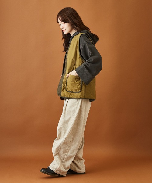 CUBE SUGAR（キューブシュガー）の「ナイロンワッシャー 中綿キルト ミリタリーベスト（ダウンベスト・レディース・ブラック/ベージュ/カーキ/マルチ・M）」の9枚目の写真