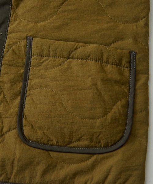 CUBE SUGAR（キューブシュガー）の「ナイロンワッシャー 中綿キルト ミリタリーベスト（ダウンベスト・レディース・ブラック/ベージュ/カーキ/マルチ・M）」の21枚目の写真