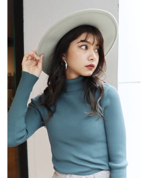 MURUA（ムルーア）の「フェイクレザーバンドマニッシュハット（ハット・レディース・ブラック/ブラウン/アイボリー・FREE）」の12枚目の写真