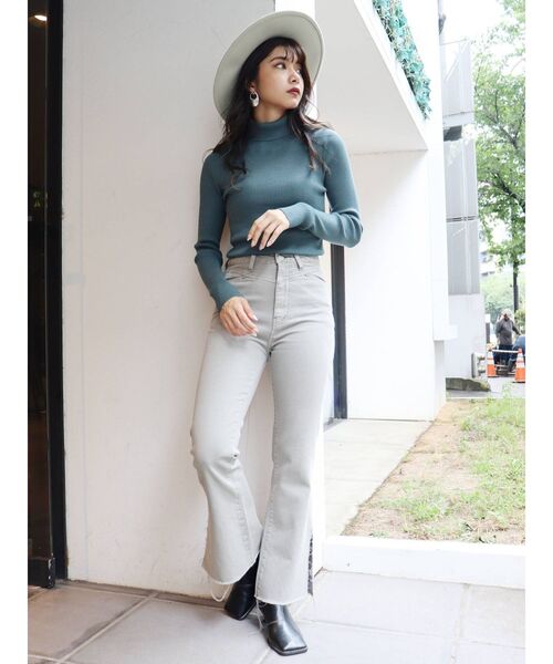 MURUA（ムルーア）の「フェイクレザーバンドマニッシュハット（ハット・レディース・ブラック/ブラウン/アイボリー・FREE）」の15枚目の写真