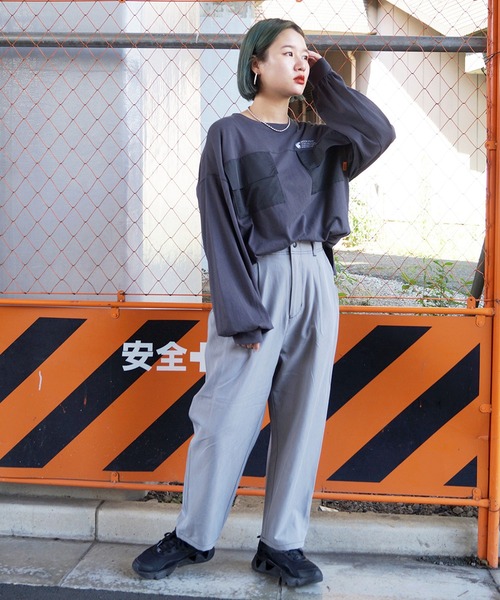 179/WG(イチナナキュウダブルジー)の「ダブルポケットロングTシャツ(Tシャツ/カットソー・レディース・グレー/オフホワイト/チャコールグレー・FREE)」の8枚目の写真