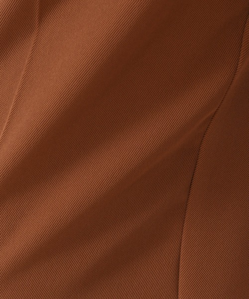 LOWRYS FARM(ローリーズファーム)の「ツイルタックテーパードパンツ 215163(スラックス・レディース・ブラック/ブルー/オレンジ・SHORT/TALL)」の5枚目の写真