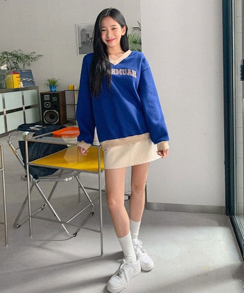 A'GEM/9 × .kom『muah muah/ムーアムーア』LINE COMBI V-NECK MTM/ラインコンビ Ｖネックスウェットシャツ（スウェット）｜muahmuah（ムーアムーア）