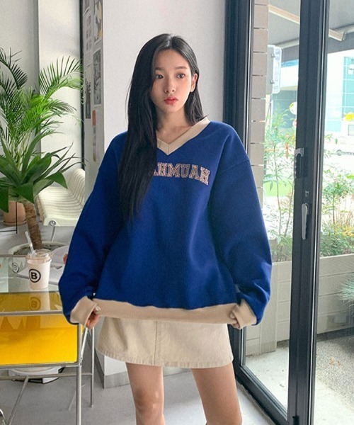 A'GEM/9 × .kom『muah muah/ムーアムーア』LINE COMBI V-NECK MTM/ラインコンビ Ｖネックスウェットシャツ（スウェット）｜muahmuah（ムーアムーア）