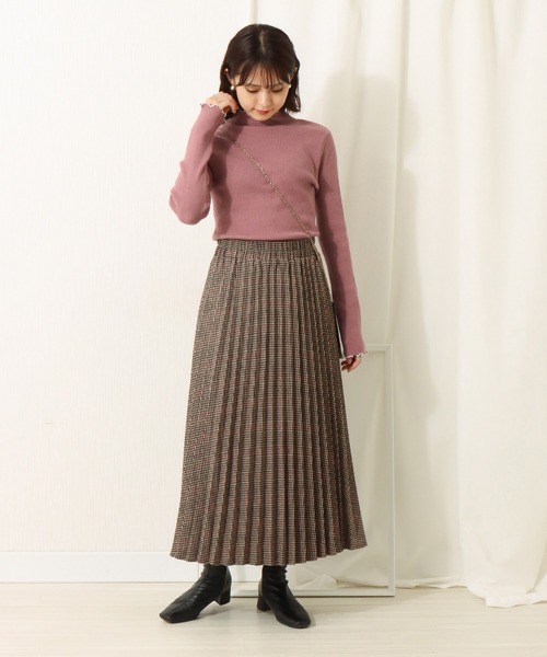 libelle more（リベル モア）の「12Gスフレニット　配色メロープルオーバー（ニット/セーター・レディース・ブラック/モカ/ピンク/カーキ/オフホワイト・L/M）」の10枚目の写真