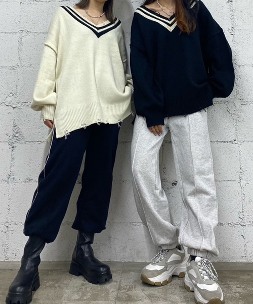 WEGO（ウィゴー）の「WEGO/ビックダメージVネックニット（ニット/セーター・レディース・ブルー/ブラウン/マスタード/オフホワイト/ブラック/その他1/その他2・FREE）」の19枚目の写真