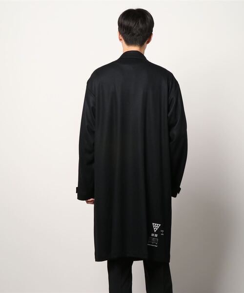 yoshiokubo(ヨシオクボ)の「YOSHIO KUBOGROUNDFLOOR/ヨシオ クボ グランドフロアー/WOOL JERSEY COAT(ステンカラーコート・メンズ・ブラック・2/3)」の2枚目の写真