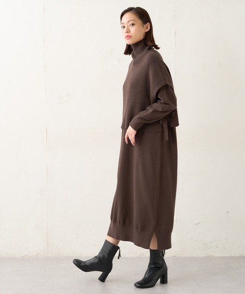 Lui's(ルイス)の「レイヤードベストコンビニットワンピース(ワンピース・レディース・ブラウン/ブラック・FREE)」の1枚目の写真