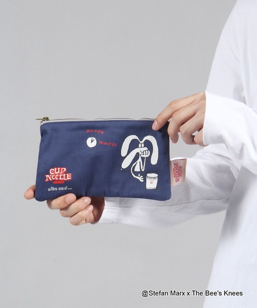カップヌードル コラボ フラットポーチ