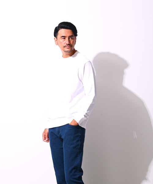 Blue Standard (ブルースタンダード)の「【BLUE STANDARD/ブルースタンダード】コットン100% 裏毛クルーネックトレーナー スウェットトレーナー(スウェット・メンズ・ブラック/ピンク/ネイビー/パープル/ブラウン/ホワイト/オリーブ・SMALL/X-LARGE/MEDIUM/XX-LARGE/LARGE)」の2枚目の写真
