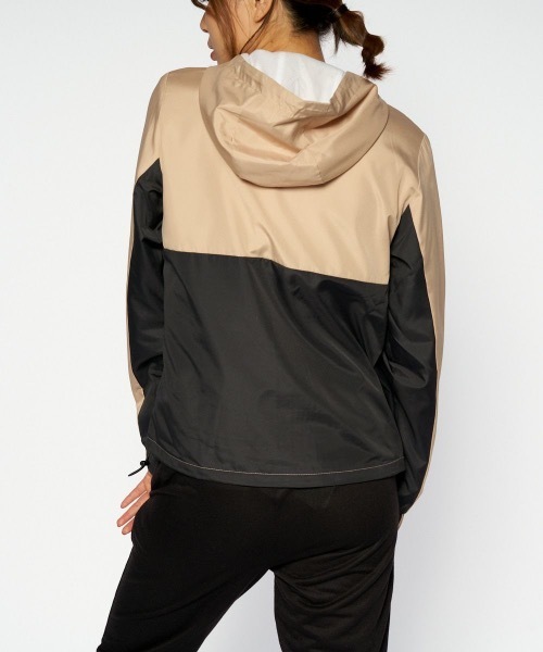 BENETTON (UNITED COLORS OF BENETTON)（ベネトンユナイテッドカラーズ 