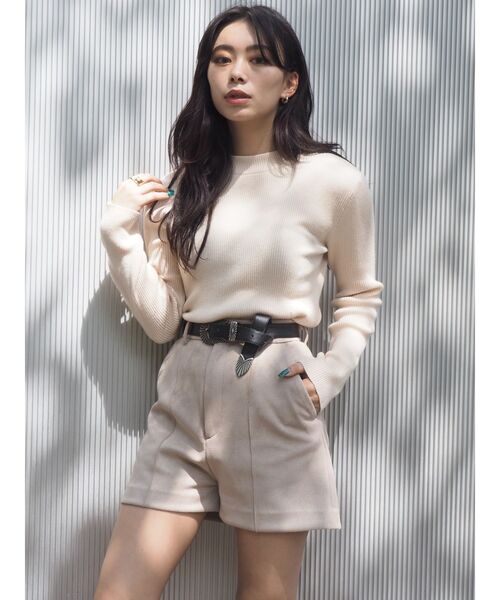 EVRIS（エヴリス）の「フェイクスウェードショートパンツ（その他パンツ・レディース・ブラック/ブラウン/アイボリー・SMALL/MEDIUM）」の5枚目の写真