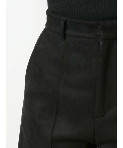 EVRIS（エヴリス）の「フェイクスウェードショートパンツ（その他パンツ・レディース・ブラック/ブラウン/アイボリー・SMALL/MEDIUM）」の18枚目の写真