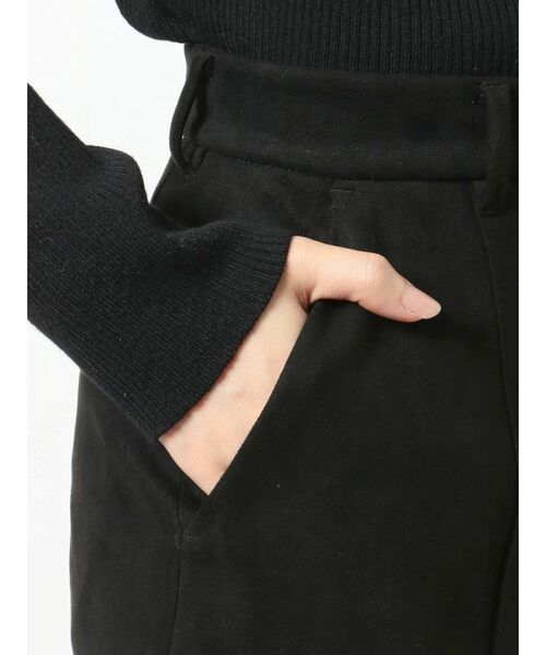 EVRIS（エヴリス）の「フェイクスウェードショートパンツ（その他パンツ・レディース・ブラック/ブラウン/アイボリー・SMALL/MEDIUM）」の20枚目の写真