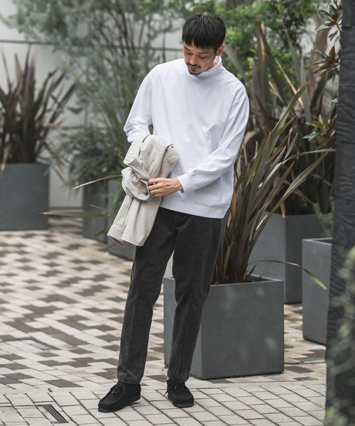 URBAN RESEARCH DOORS(アーバンリサーチドアーズ)の「『UR TECH』ポンチタートルロングスリーブ Tシャツ(Tシャツ/カットソー・メンズ・チャコールグレー/オフホワイト/グレー系その他・40/38)」の8枚目の写真