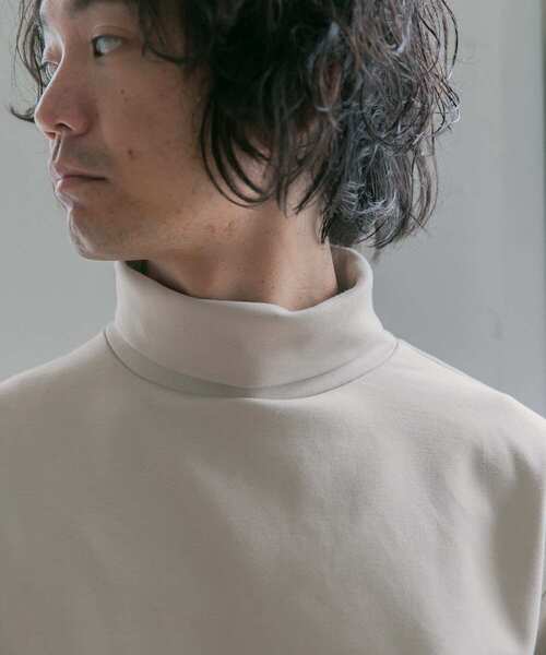 URBAN RESEARCH DOORS(アーバンリサーチドアーズ)の「『UR TECH』ポンチタートルロングスリーブ Tシャツ(Tシャツ/カットソー・メンズ・チャコールグレー/オフホワイト/グレー系その他・40/38)」の14枚目の写真