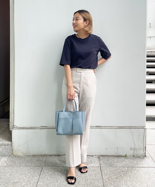 OPAQUE.CLIP(オペークドットクリップ)の「◆ダブルポケットミドルトートバッグ【軽量・抗菌防臭加工裏地使用】(トートバッグ・レディース・ライトブルー/ブラック/グレー/オフホワイト/ライトグリーン・00)」の6枚目の写真