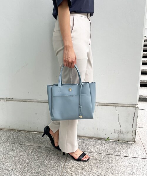 OPAQUE.CLIP(オペークドットクリップ)の「◆ダブルポケットミドルトートバッグ【軽量・抗菌防臭加工裏地使用】(トートバッグ・レディース・ライトブルー/ブラック/グレー/オフホワイト/ライトグリーン・00)」の7枚目の写真