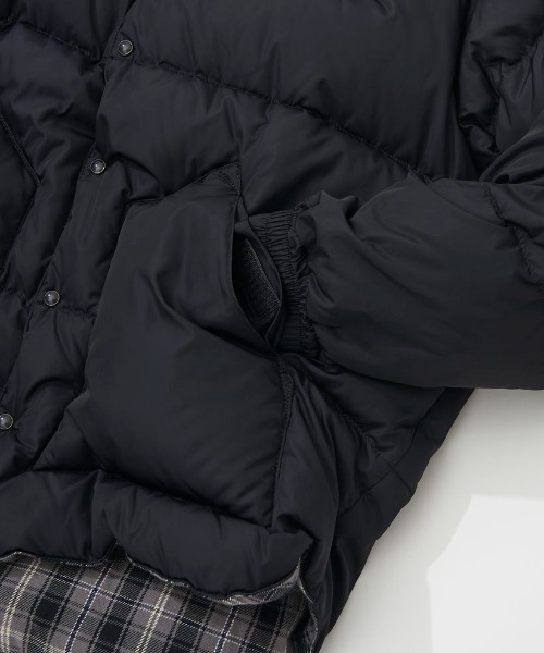 HYSTERIC GLAMOUR（ヒステリックグラマー）の「ROCKY MOUNTAIN FEATHERBED スタッズCHRISTY JACKET（ダウンジャケット/コート・メンズ・ブラック・44/40/42/46/38）」の6枚目の写真