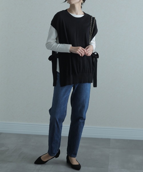 ElegChic(エレグシック)の「サイドリボンベスト(ベスト・レディース・ライトグレー/ブラック/グレイッシュベージュ・4L/M/XL)」の4枚目の写真