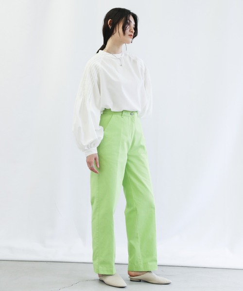 select MOCA(セレクトモカ)の「ショルダータックボリュームブラウス(シャツ/ブラウス・レディース・ブラック/オフホワイト/ブルー・FREE)」の11枚目の写真