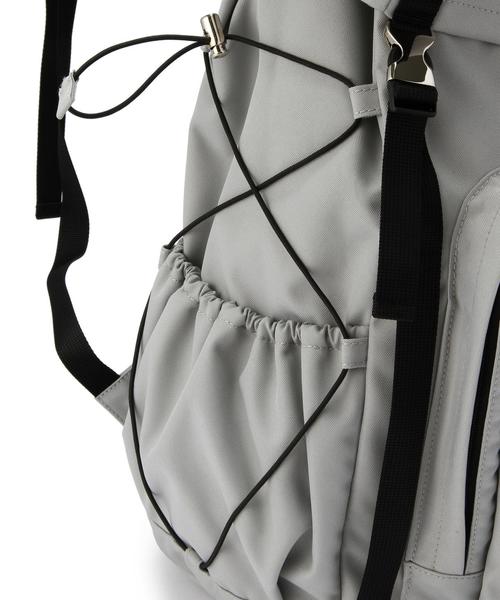 BEAUTY&YOUTH UNITED ARROWS（ビューティーアンドユースユナイテッドアローズ）の「BY フラップ ビッグリュック◆（バックパック/リュック・メンズ・ブラック/ライトグレー・フリー）」の7枚目の写真
