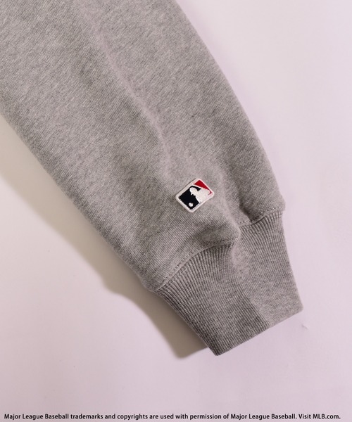 BACK TO THE FIELD（バック トゥー ザ フィールド）の「【MLB】ロゴスウェットプルオーバー（スウェット・メンズ・ブラック/グレー/オフホワイト・LARGE/X-LARGE）」の16枚目の写真