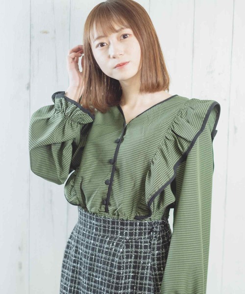 Hamble by Par Avion(ハンブルバイパラビオン)の「肩フリルブラウス(シャツ/ブラウス・レディース・ブラウン/グリーン・ONESIZE)」の14枚目の写真