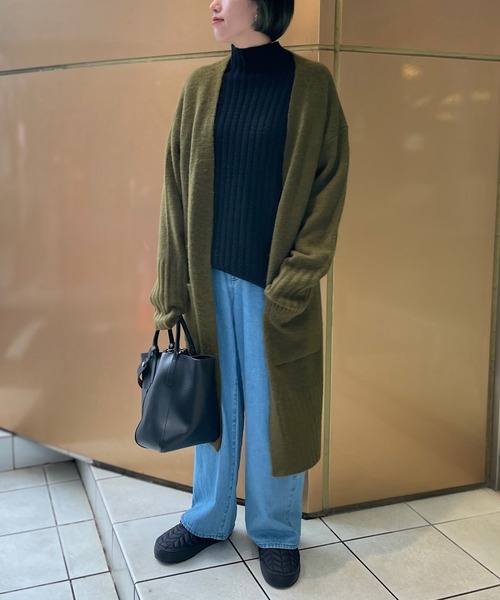 un dix cors（アンディコール）の「ここでしか手に入らない！【WEB限定】ケーブル編みスタンドネック（ニット/セーター・レディース・ブラック/グレー/アイボリー/グレイッシュベージュ・FREE）」の21枚目の写真