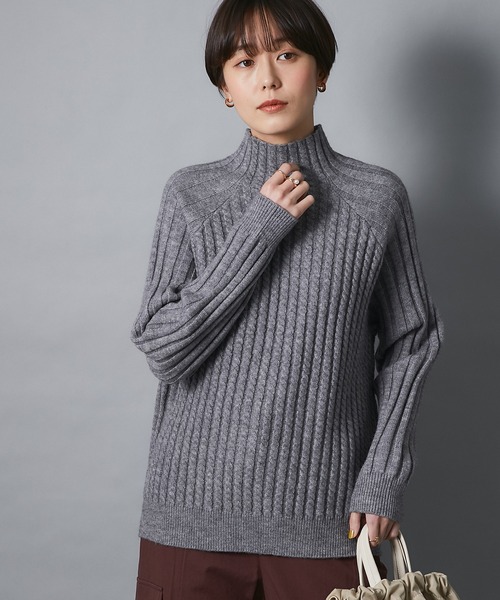 un dix cors（アンディコール）の「ここでしか手に入らない！【WEB限定】ケーブル編みスタンドネック（ニット/セーター・レディース・ブラック/グレー/アイボリー/グレイッシュベージュ・FREE）」の9枚目の写真