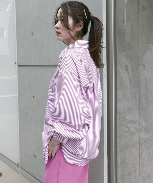 CORNERS（コーナーズ）の「オーバーサイズストライプシャツ（シャツ/ブラウス・レディース・ネイビー/サックスブルー/グリーン/ブラック/ピンク/オレンジ・M）」の9枚目の写真