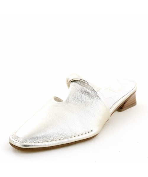 apres（アプレ）の「【撥水】ソフトレザーミュールサンダル　-8650379（サンダル・レディース・ブラック/グリーン/プラチナム・23.5cm/24.5cm/23.0cm/24.0cm/22.5cm）」の8枚目の写真