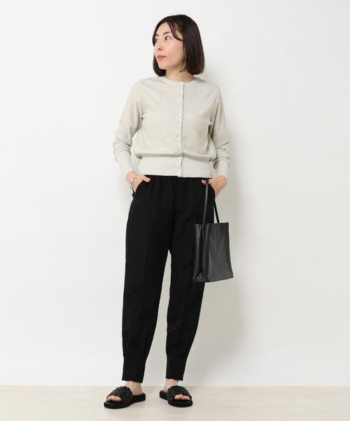 RIVE DROITE（リヴドロワ）の「フィブリルスリットジョガーパンツ（その他パンツ・レディース・ブラック/ベージュ・36/38）」の5枚目の写真