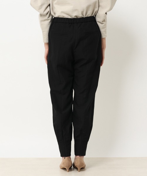 RIVE DROITE（リヴドロワ）の「フィブリルスリットジョガーパンツ（その他パンツ・レディース・ブラック/ベージュ・36/38）」の17枚目の写真