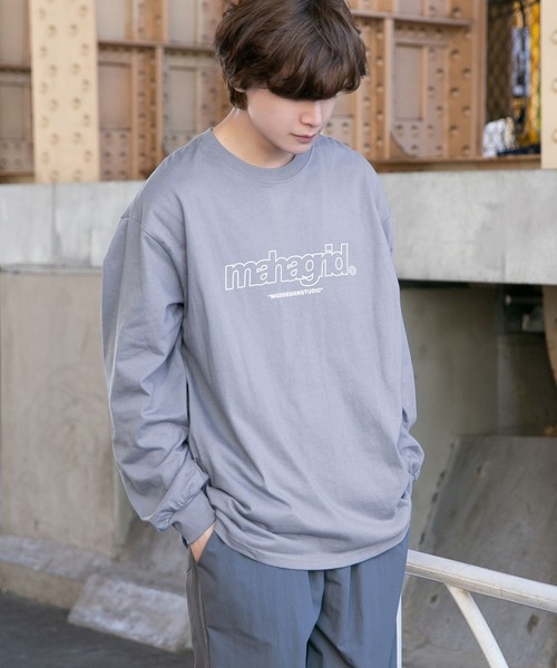 MAHAGRID(マハグリッド)の「【UNISEX】MAHAGRID/THRID LOGO ロングスリーブTシャツ 2275131(Tシャツ/カットソー・メンズ・ホワイト/ブラック/サックスブルー/ベージュ・SMALL/MEDIUM/LARGE)」の4枚目の写真