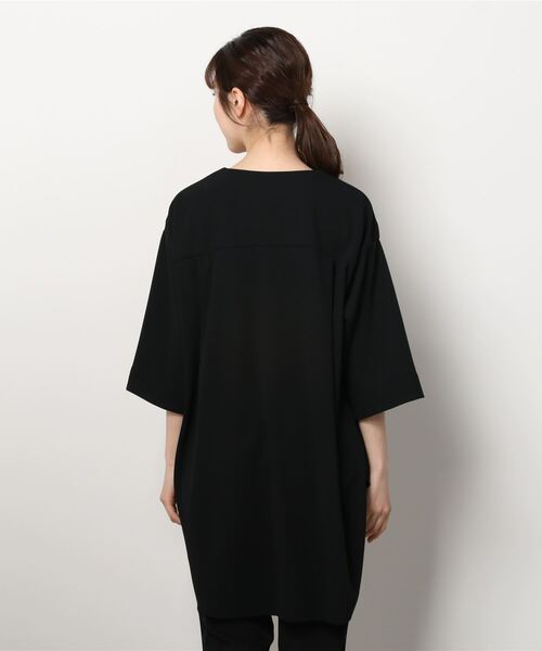 Munich（ミューニック）の「Munich(ミューニック) ストレッチジョーゼットキーネックトップス（Tシャツ/カットソー・レディース・ブラック・FREE）」の3枚目の写真