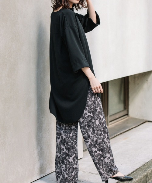 Munich（ミューニック）の「Munich(ミューニック) ストレッチジョーゼットキーネックトップス（Tシャツ/カットソー・レディース・ブラック・FREE）」の10枚目の写真