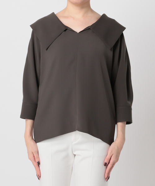 Noble（ノーブル）の「スムージーサテンビッグカラーブラウス（シャツ/ブラウス・レディース・ホワイト/チャコールグレー・FREE）」の19枚目の写真